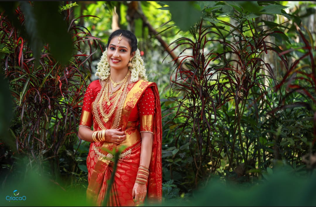 TRENDZ BEAUTY PARLOUR MEENANGADI